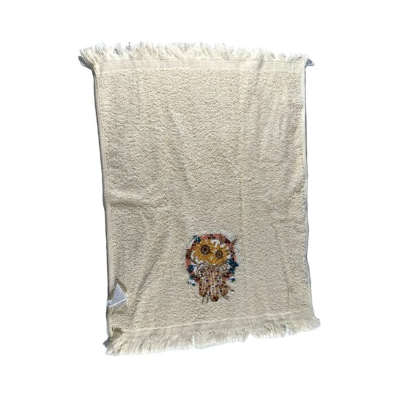 VTG (?) Embroidered Hand Towels/Wash Cloths 3 Lot Scarecrows (2) & Fall Wreath - Picture 12 of 15